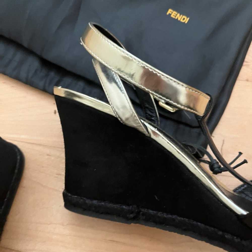 Fendi black/gold T strap wedge sandal heels-41 - image 3