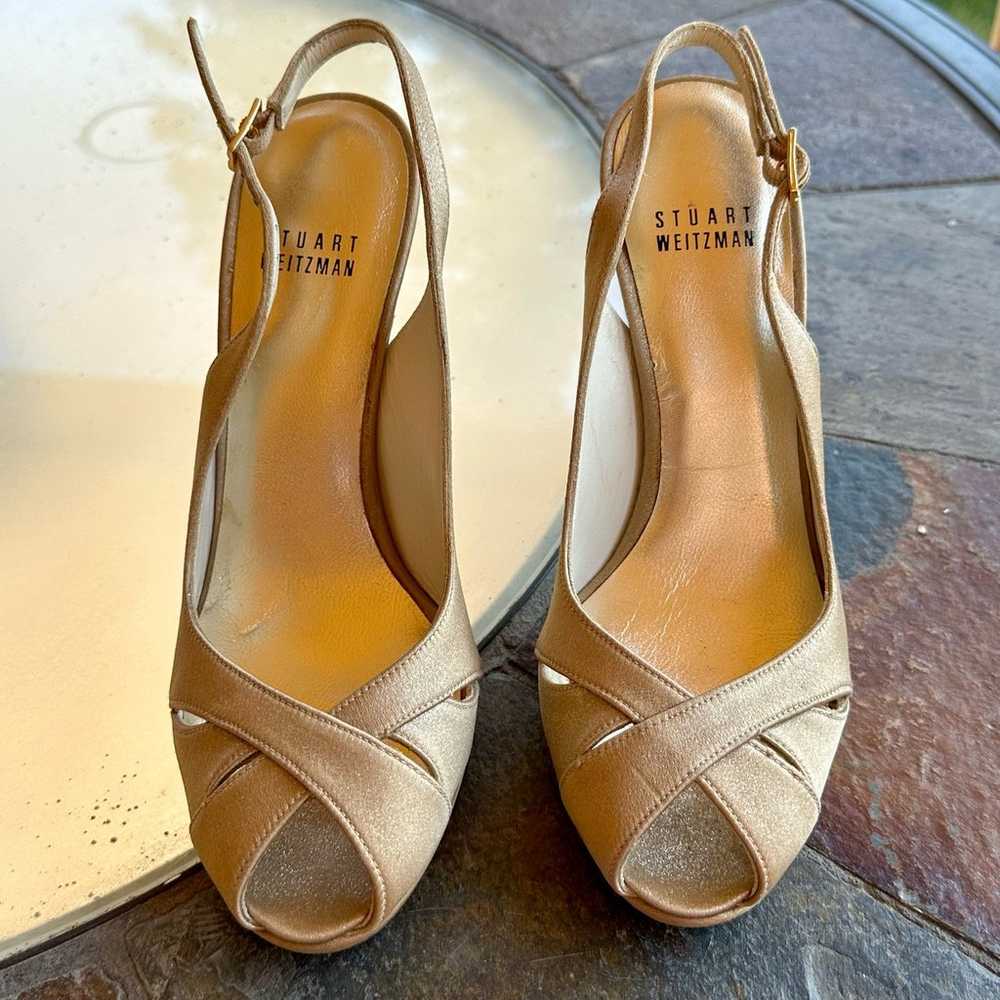 Stuart Weitzman Peekapoo Gold Heels Sz 6 Peep Toe… - image 7