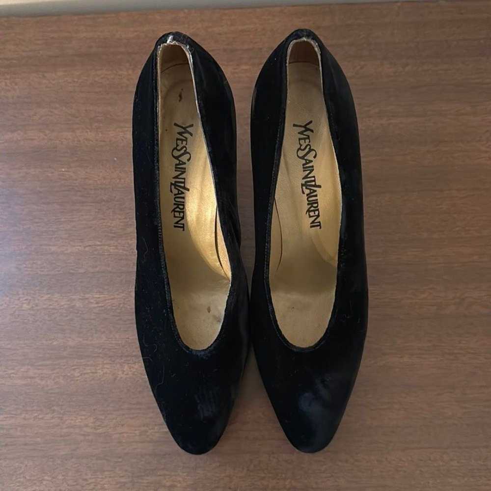 Yves Saint Laurent Suede Heels, Size 7.5 - image 3