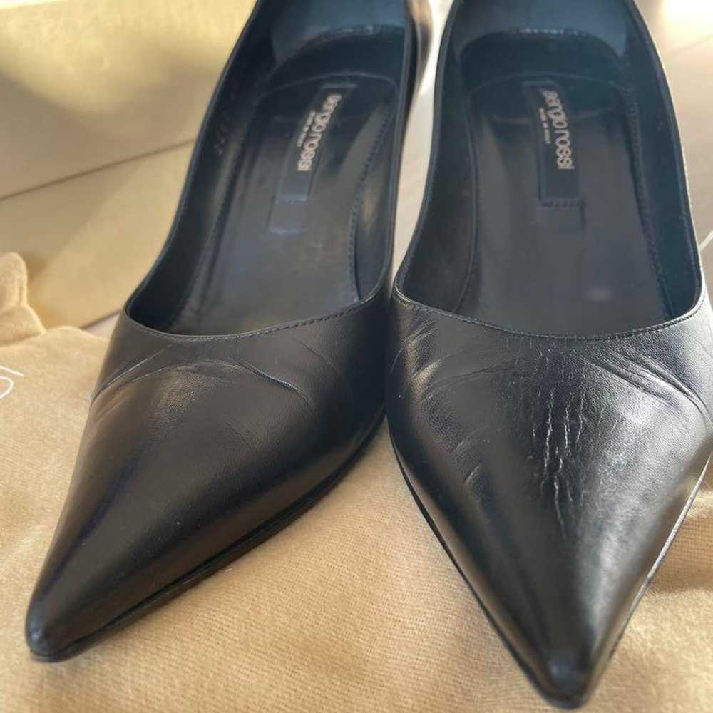 Sergio Rossi black leather pumps, size 35. - image 2