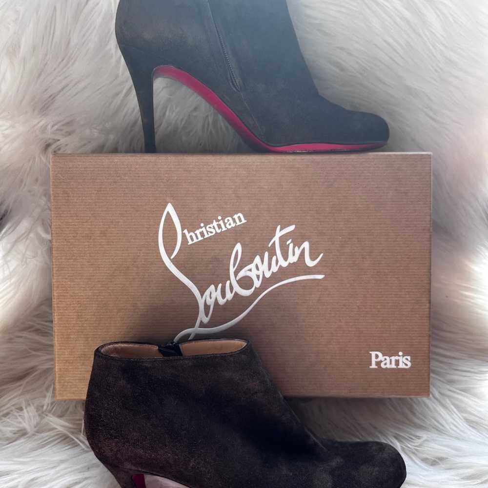 Christian louboutin brown suede ankle boot - image 5