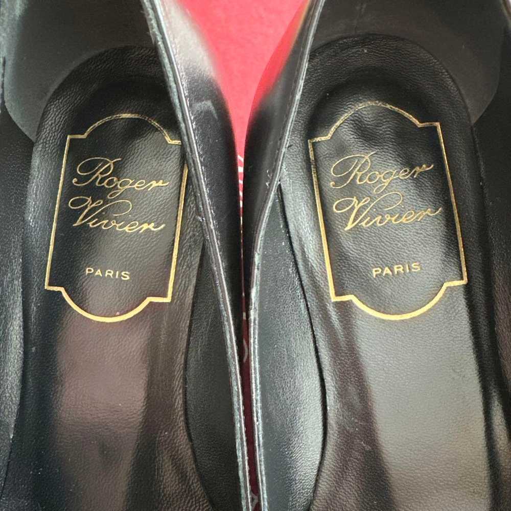 In excellent condition, Roger Vivier buckle pumps… - image 3