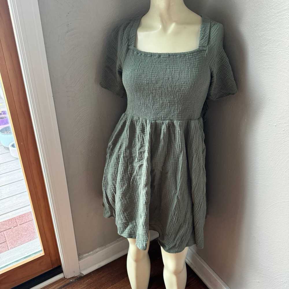 Madewell short sleeve green dress size medium - image 2