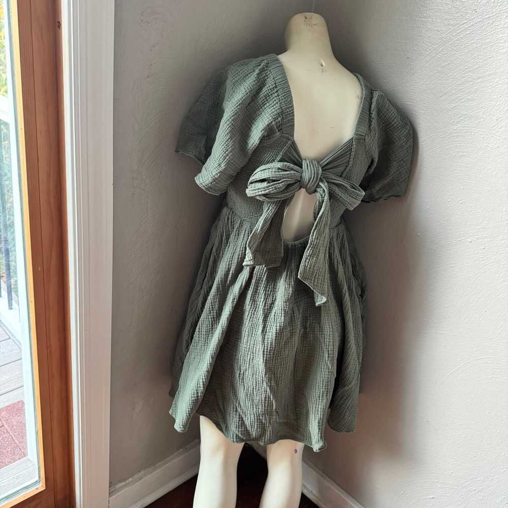 Madewell short sleeve green dress size medium - image 5