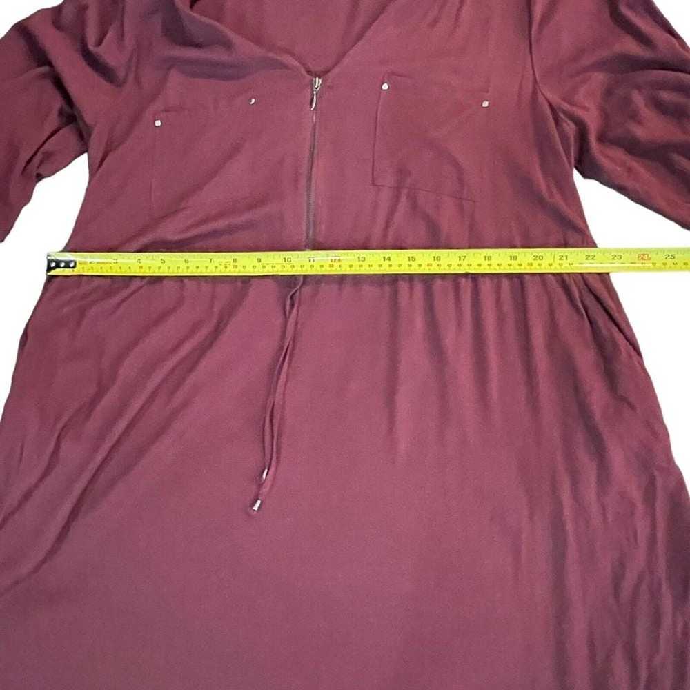 Torrid Women's Maroon V-Neck Zip Roll Tab Drawstr… - image 8