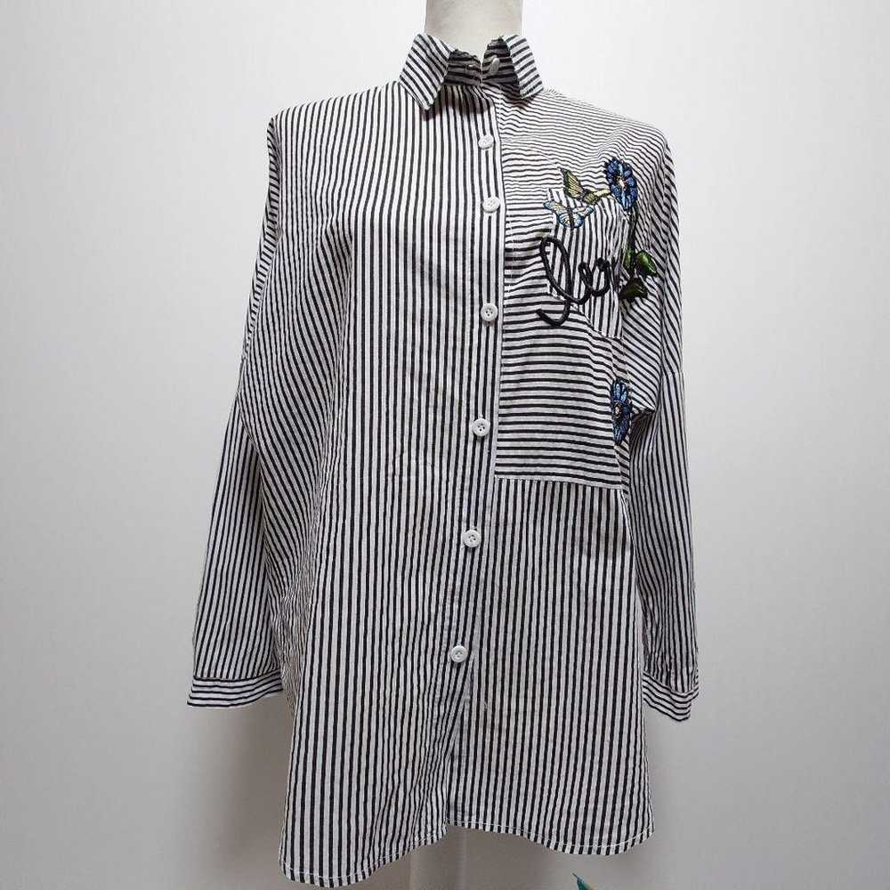 NO BRAND Shirt Blouse Stripe Embroidery Floral 10… - image 3