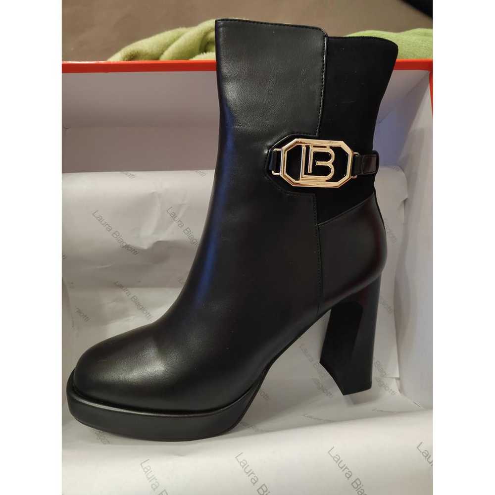 Laura Biagiotti Leather boots - image 3