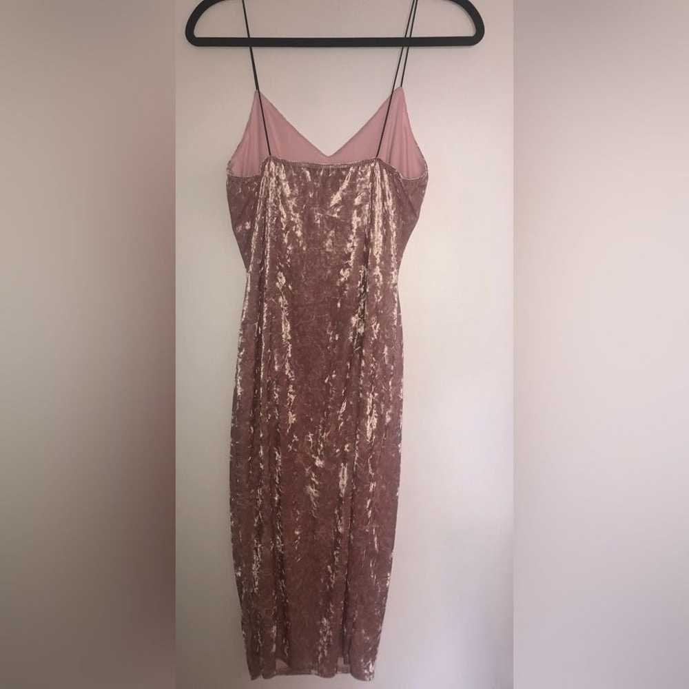 THE VINTAGE SHOP blush pink crushed velvet body c… - image 3