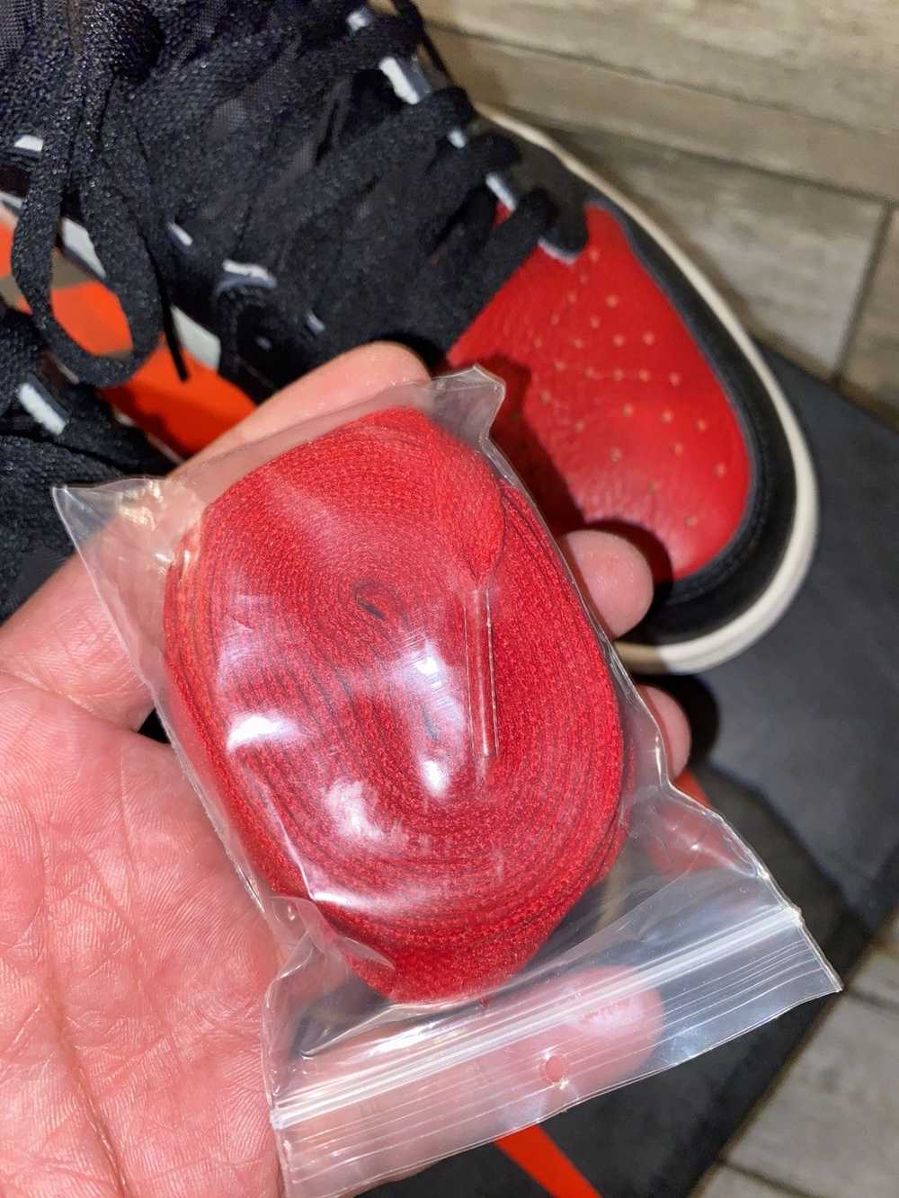 Jordan Brand Bred toe Jordan 1 - image 10