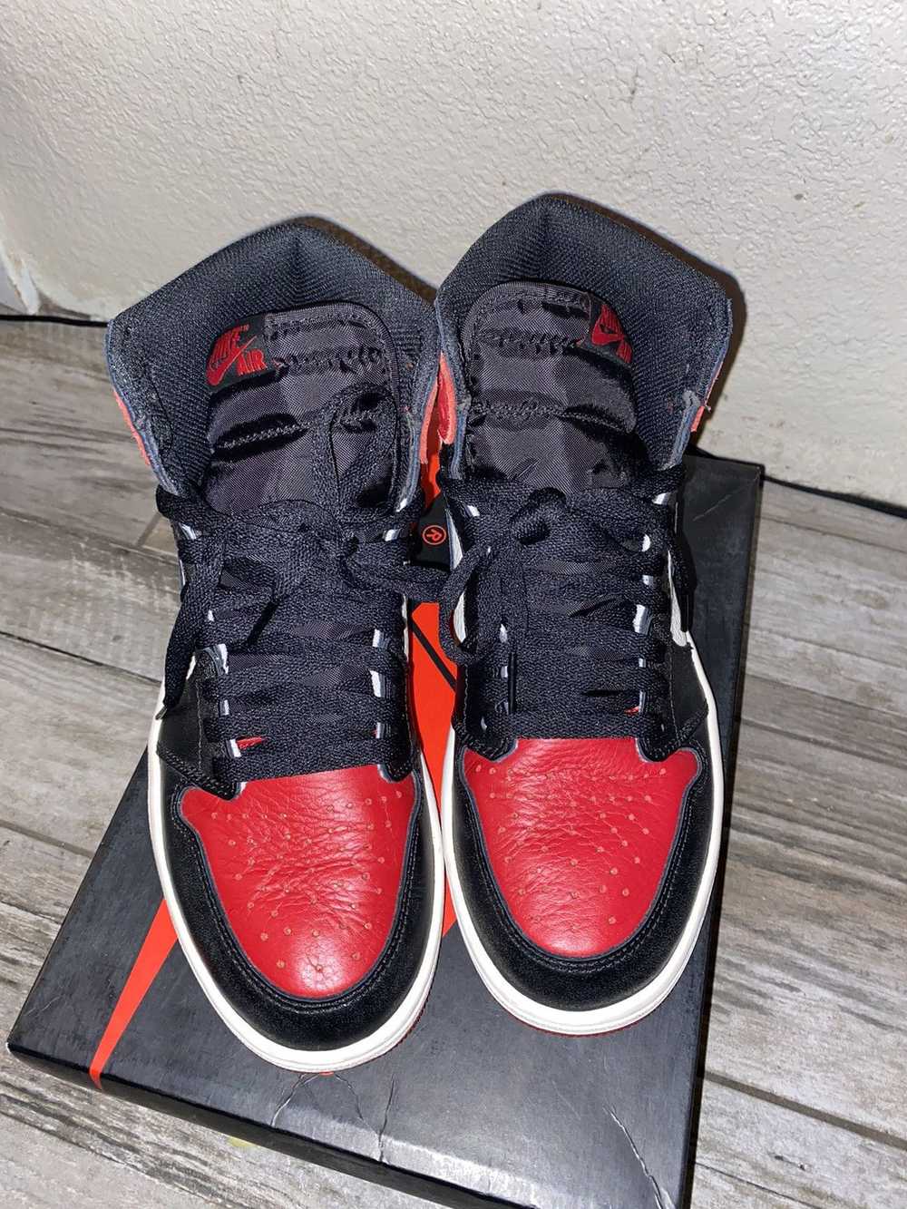 Jordan Brand Bred toe Jordan 1 - image 3