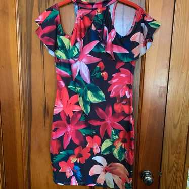 Mini floral cold shoulder dress