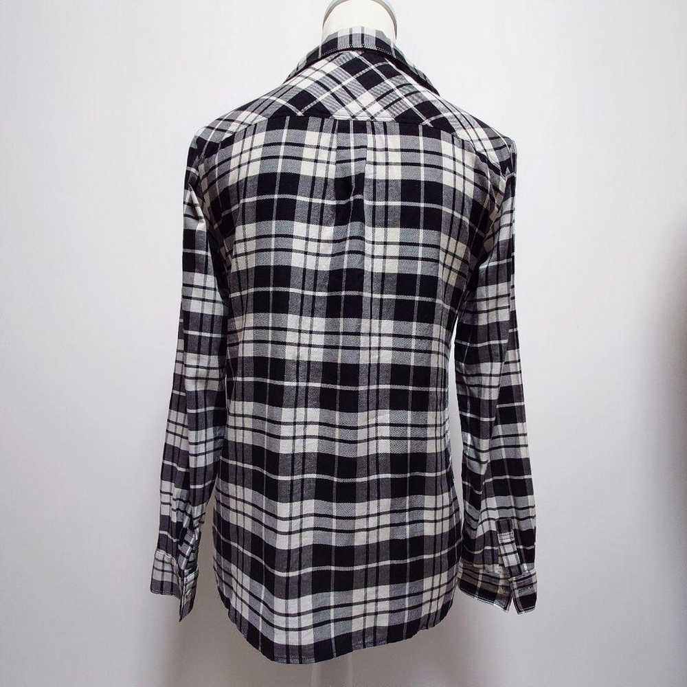 In excellent condition, Lui Chantant shirt blouse… - image 8