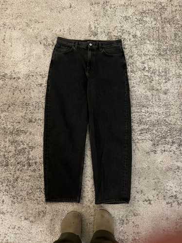 Cos × Streetwear Cos Arch Tapered Jeans