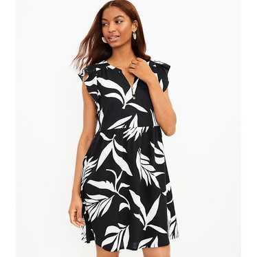 Ann Taylor LOFT Black & White Palm Leaf Print Res… - image 1