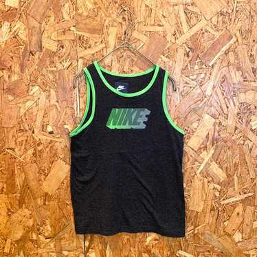 NIKE Tank Top with Logo Print for Sports Training… - image 1