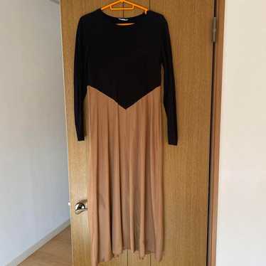 ZARA black and beige long-sleeved long dress