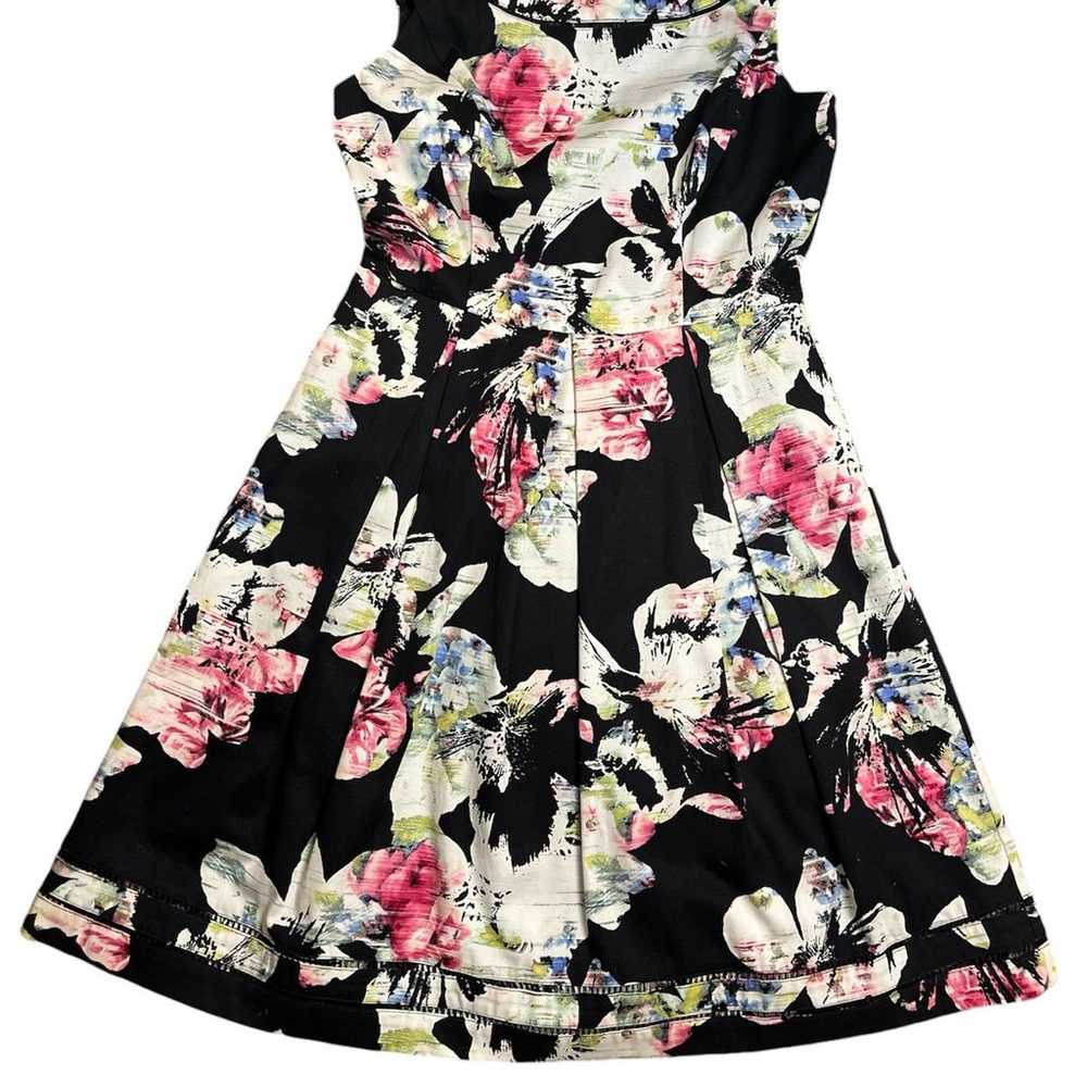 Floral White House Black Market dress - image 2