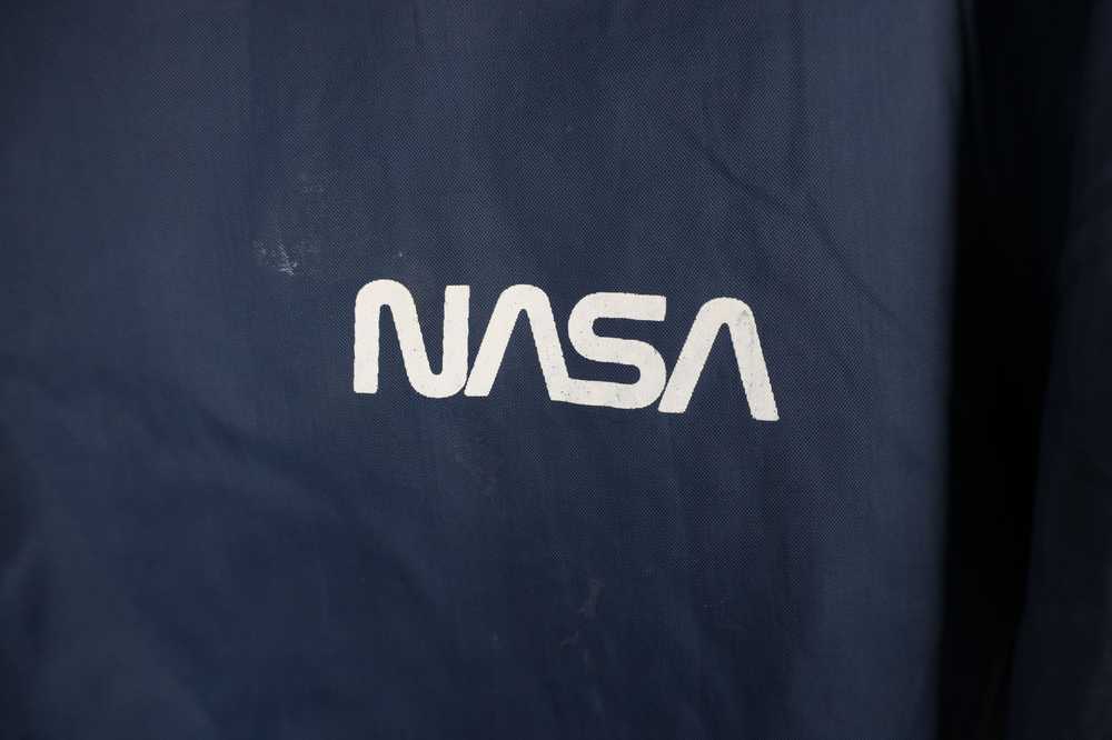 Vintage Vintage 70s NASA Space Shuttle Team Coach… - image 4