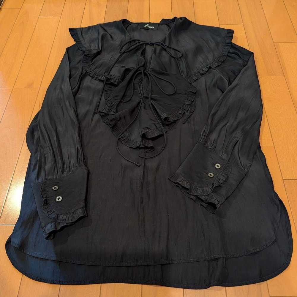 HARDY NOIR Frill Blouse - image 3