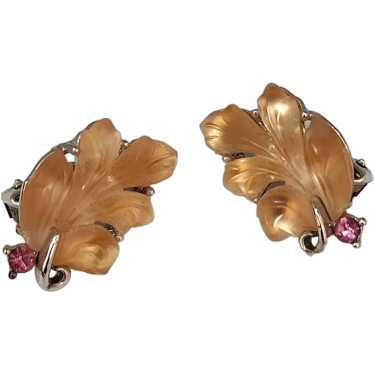 Vintage Molded Lucite Feather Clip Earrings (A6356