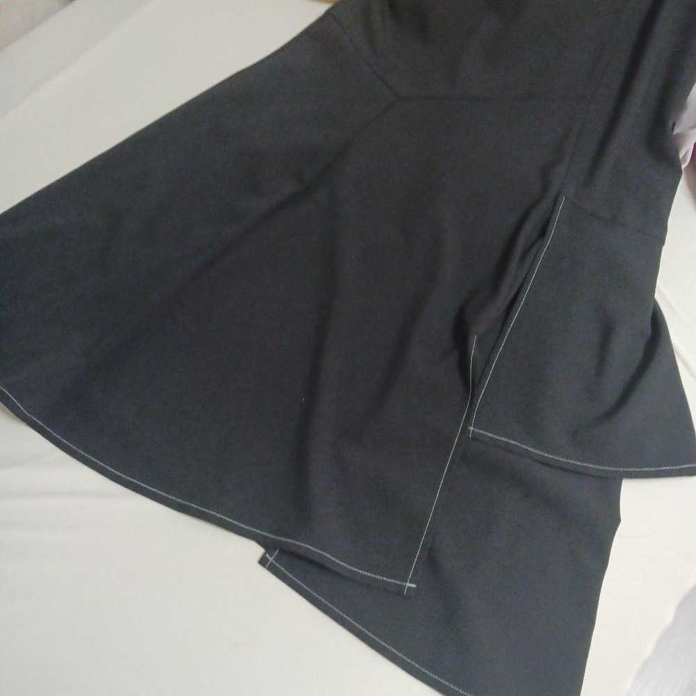 Black sleeveless long dress - image 3