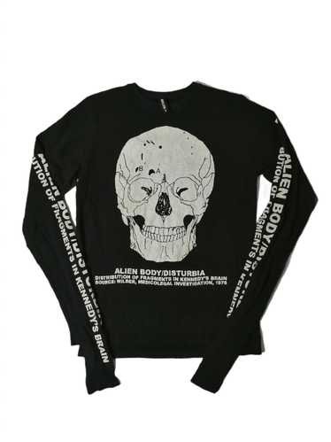 Disturbia × Skulls × Streetwear Disturbia Skulls L