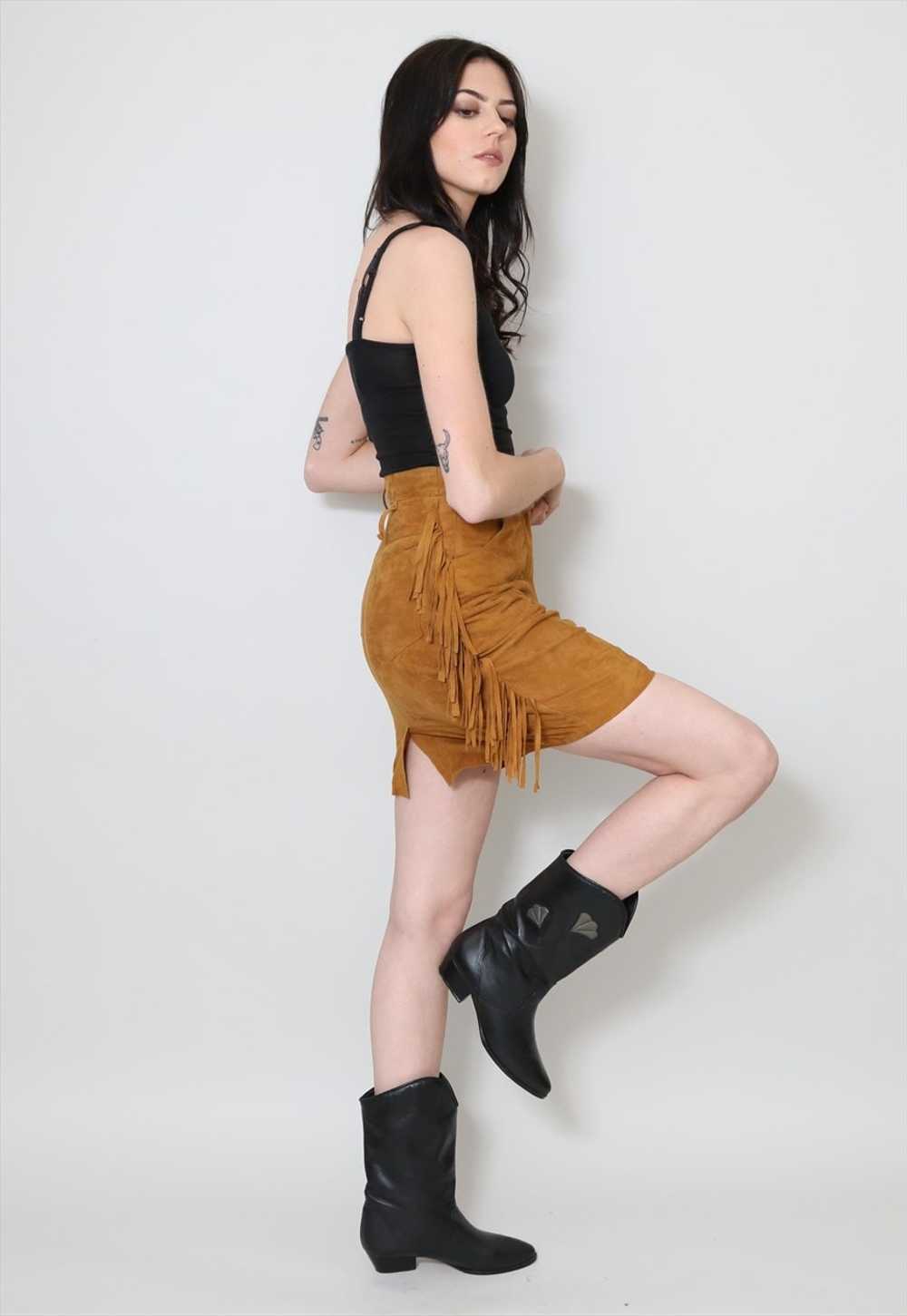 80's Vintage Ladies Skirt Soft Brown Suede Tassel… - image 1