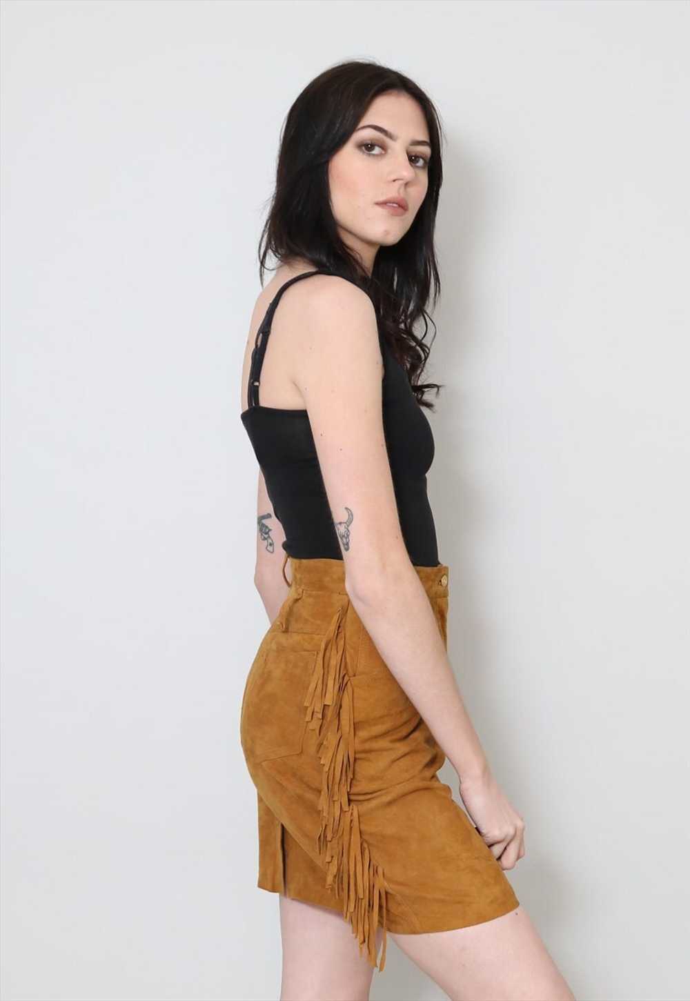 80's Vintage Ladies Skirt Soft Brown Suede Tassel… - image 2