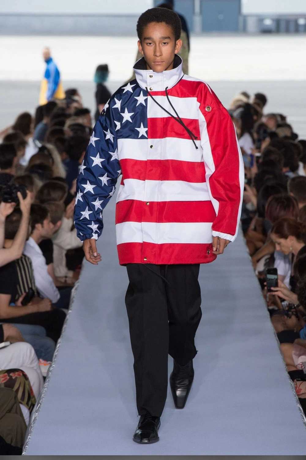 Vetements SS19 Vetements American Flag Parka - image 4