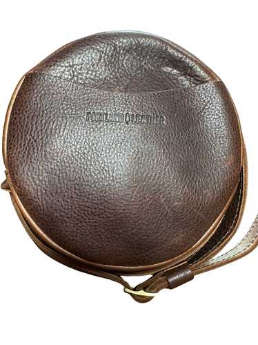 Portland Leather Circle Crossbody