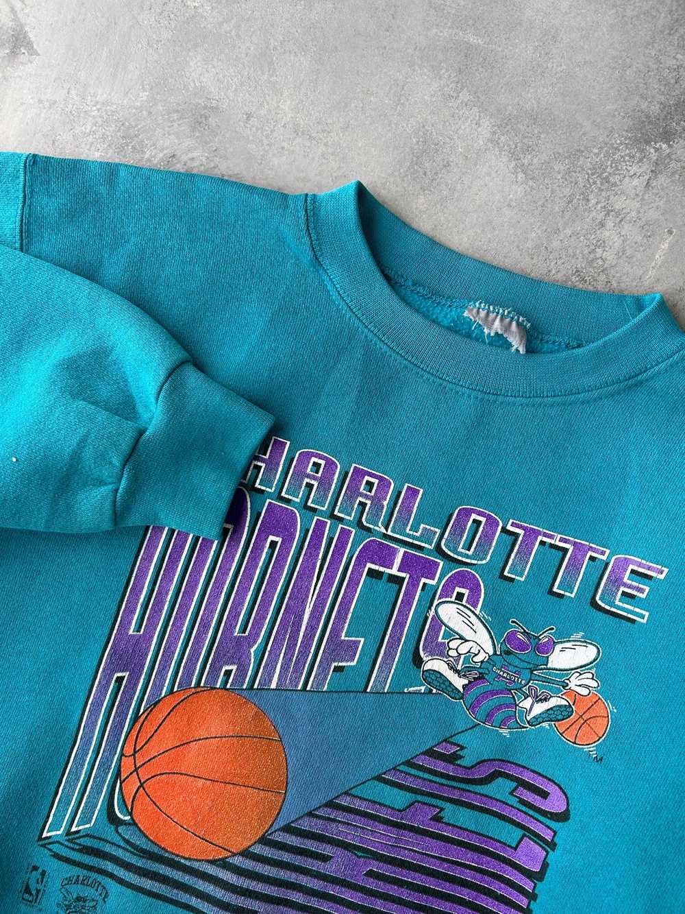 Charlotte Hornets Sweatshirt 90's - Small - image 2