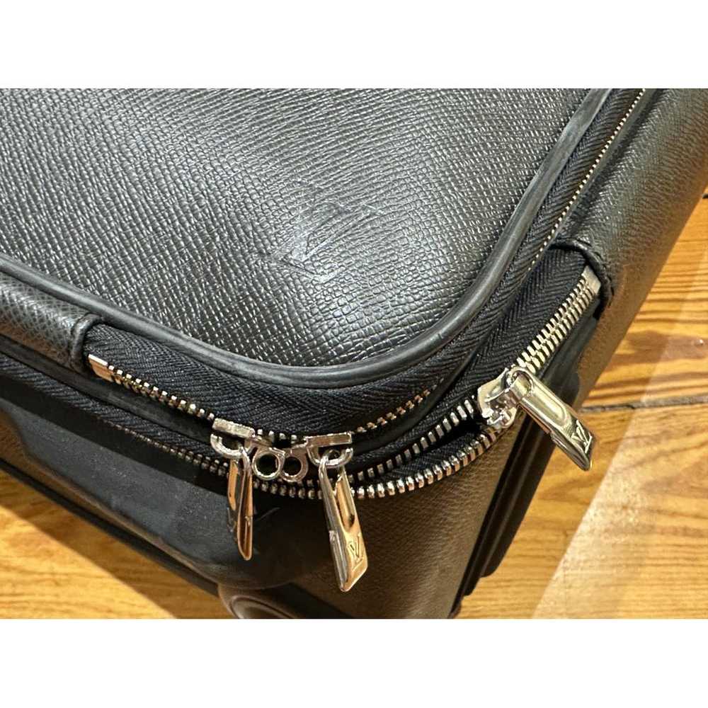 Louis Vuitton Pegase leather travel bag - image 8