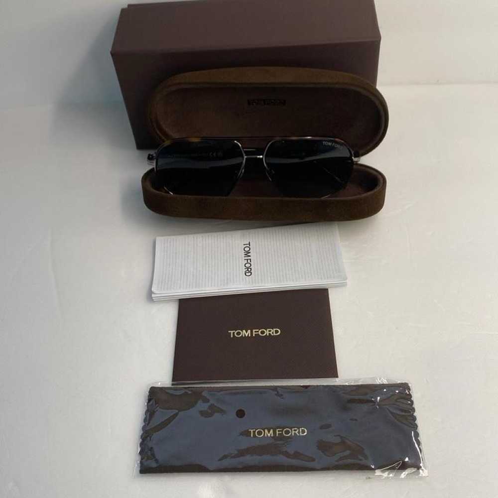 Tom Ford Aviator sunglasses - image 10