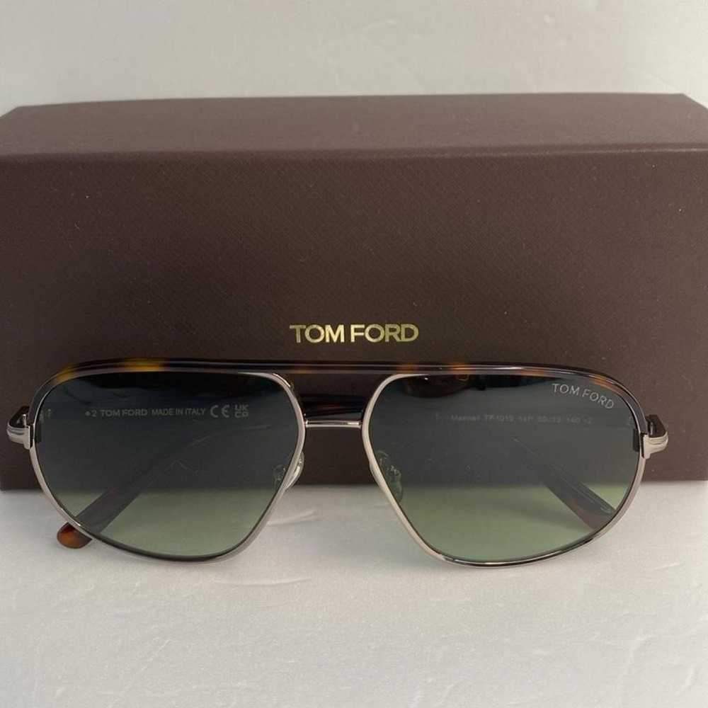 Tom Ford Aviator sunglasses - image 9