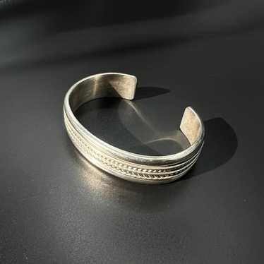 Tom hawk navajo cuff - Gem
