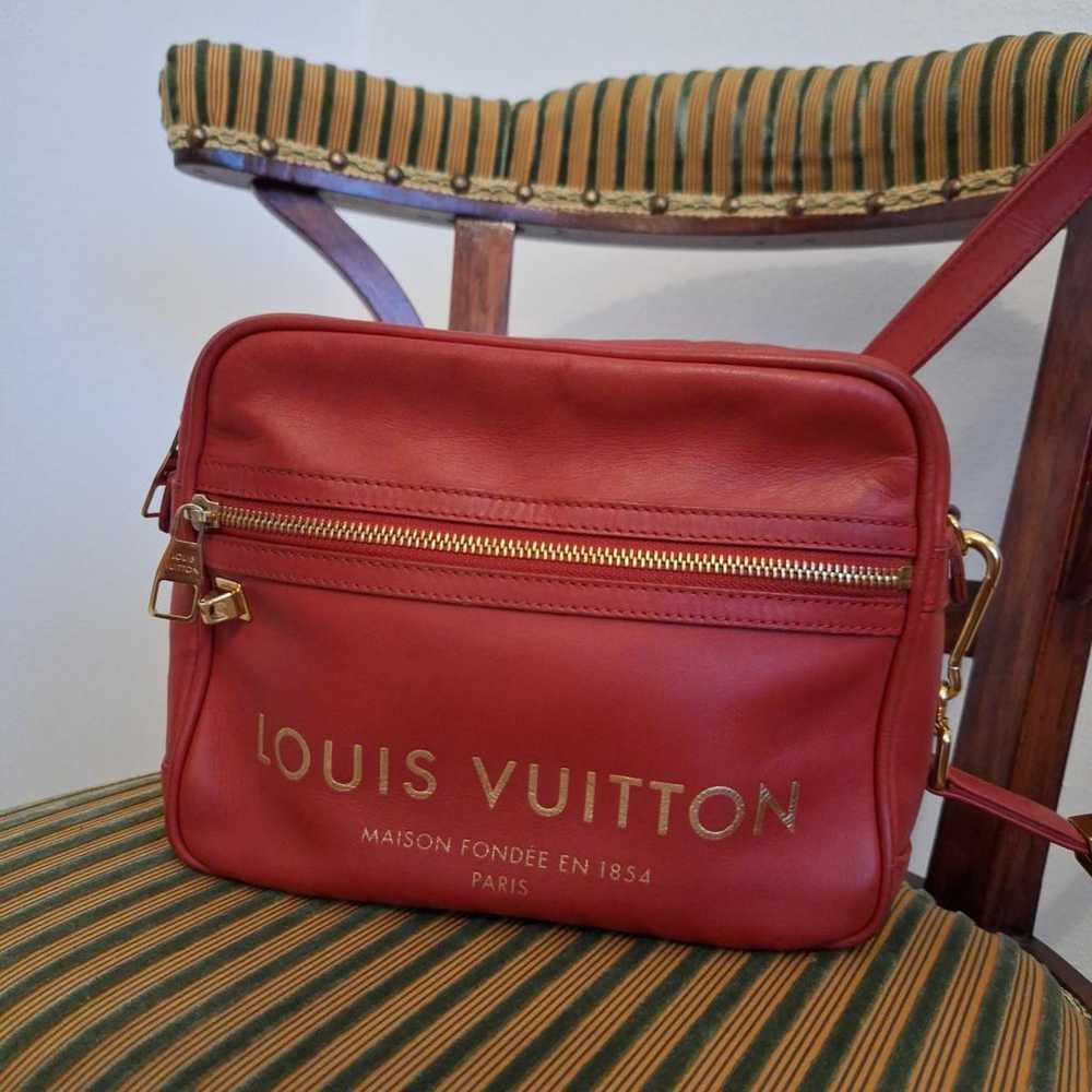 Louis Vuitton Calvi leather crossbody bag - image 3