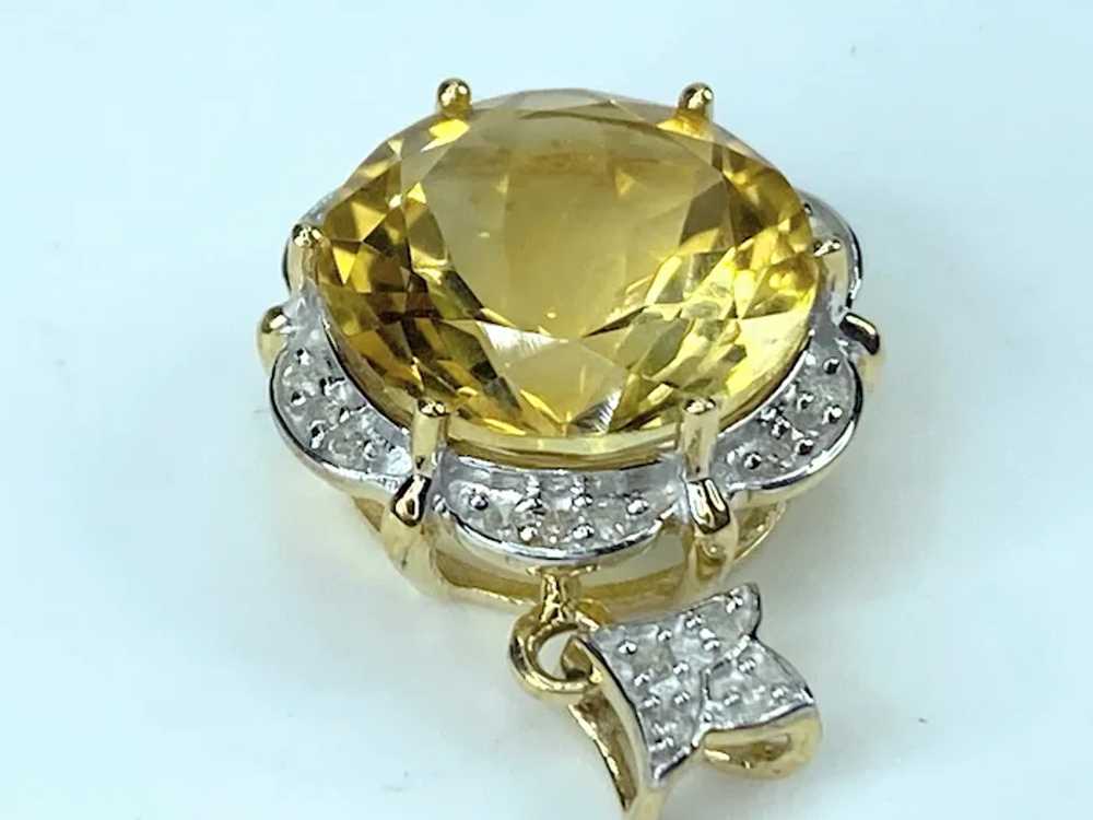 10K yellow gold 14mm Citrine Diamond pendant 4.3g… - image 3