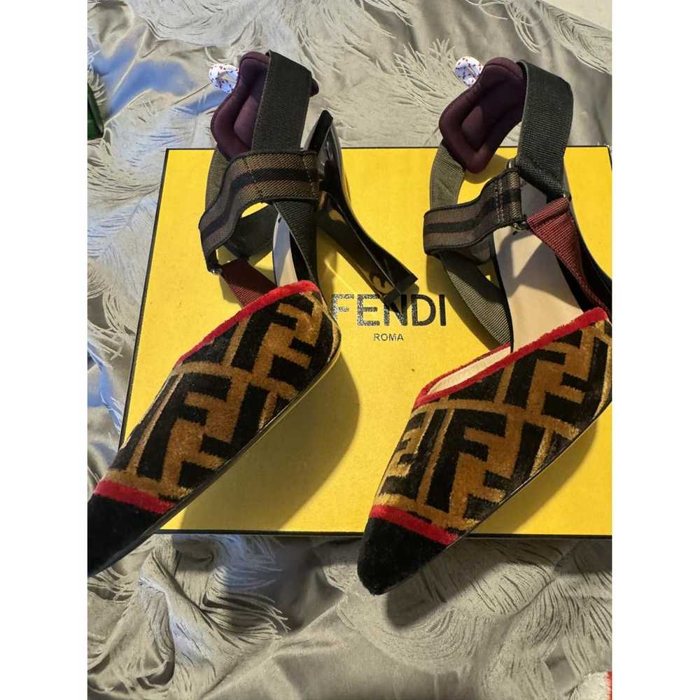 Fendi Colibri velvet heels - image 2