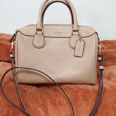 Coach 2-way shoulder bag