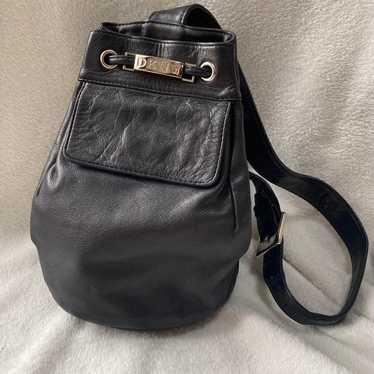 DKNY Donna Karan New York Leather Shoulder Bag Bla