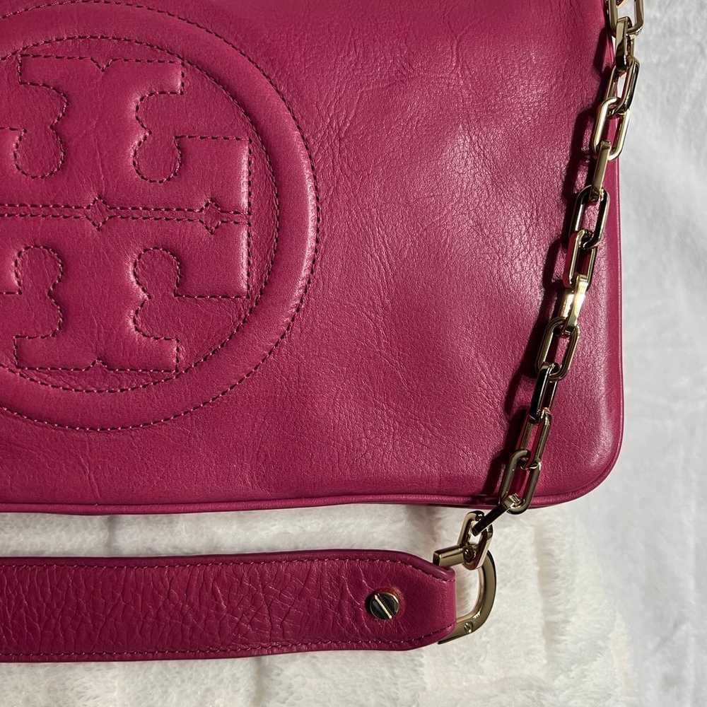 TORY BURCH MAGENTA TEXTURE LEATHER - image 10