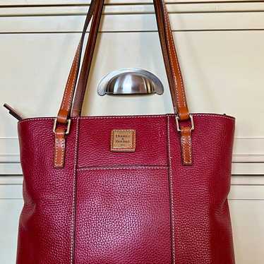 Dooney and Bourke tote bag - image 1