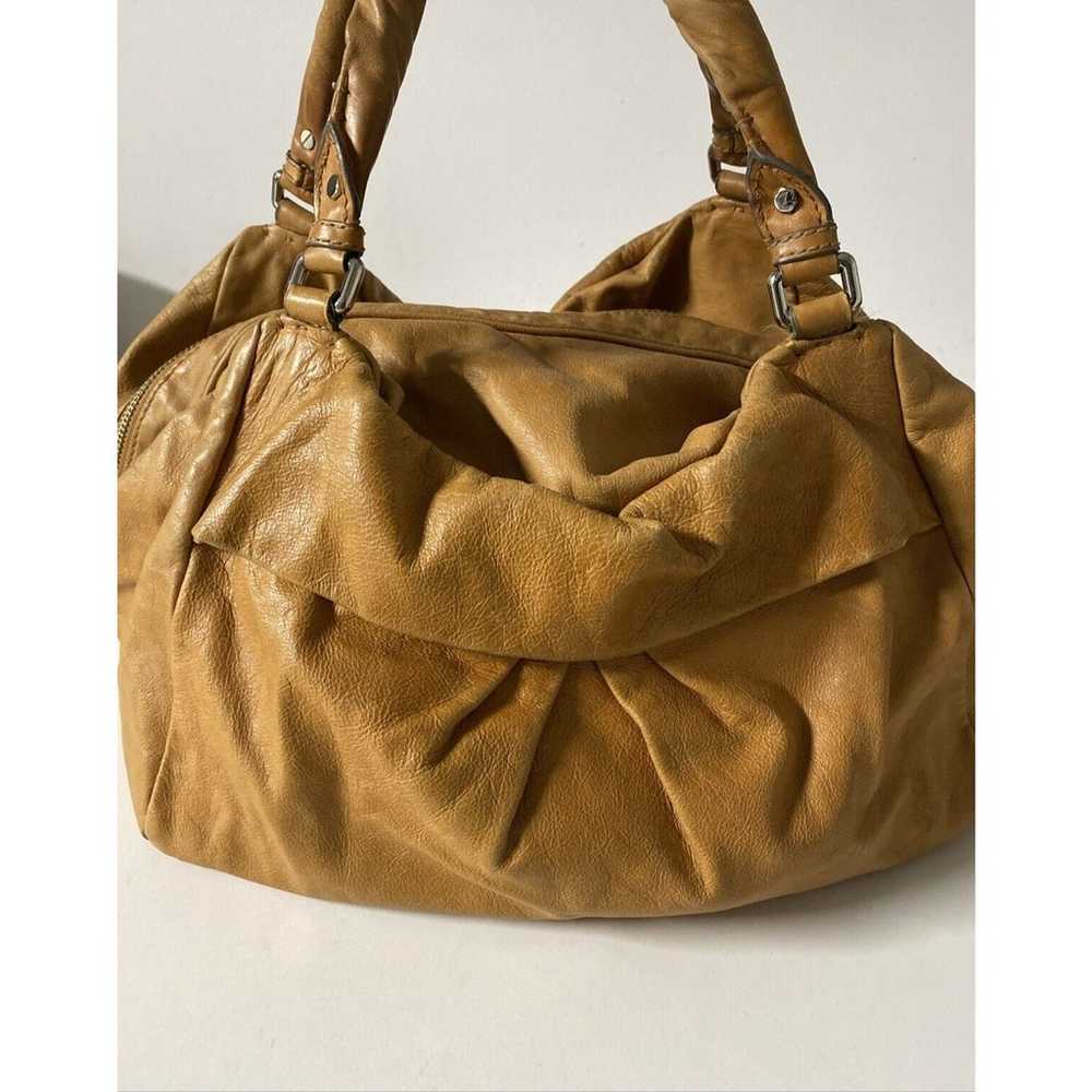 Marc by Marc Jacobs Twisted Groove Satchel Tan Br… - image 4