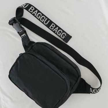 Baggu black fanny pack