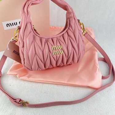 MIU MIU Matelassé Wonder Bag Pink - image 1