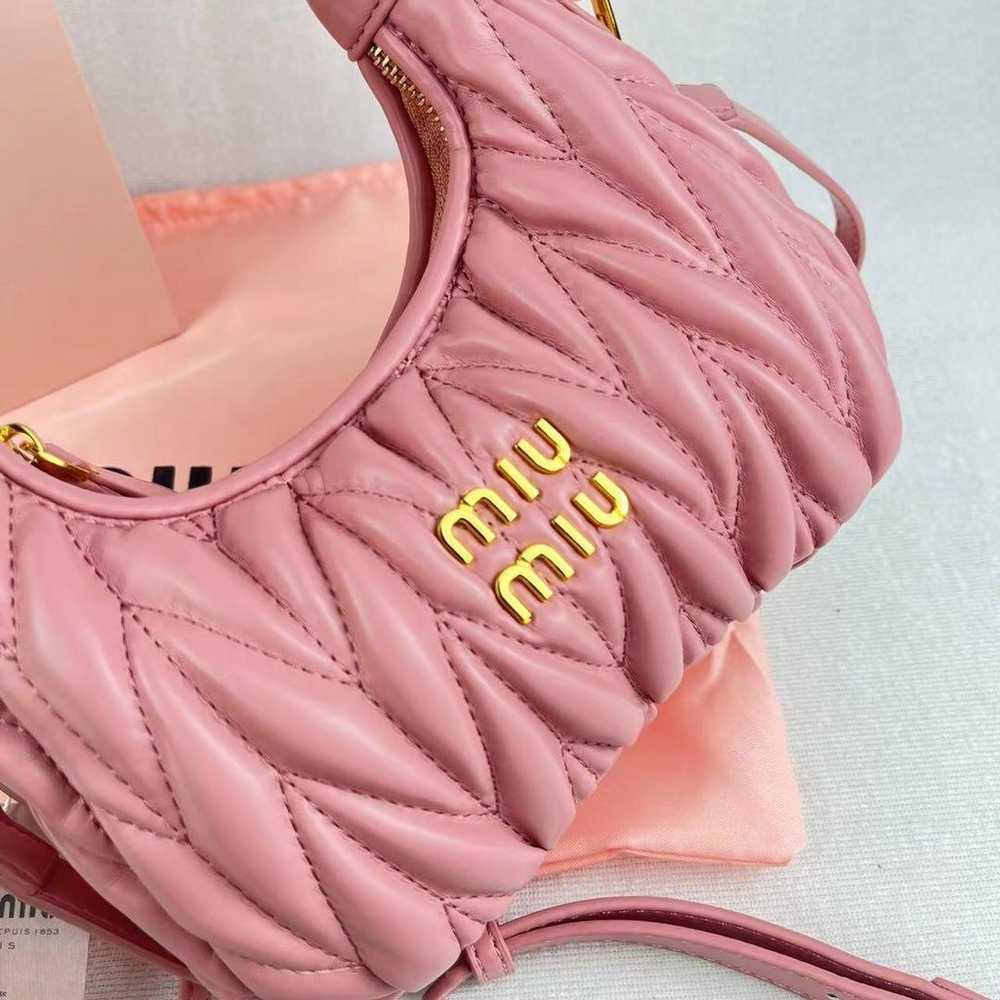 MIU MIU Matelassé Wonder Bag Pink - image 4