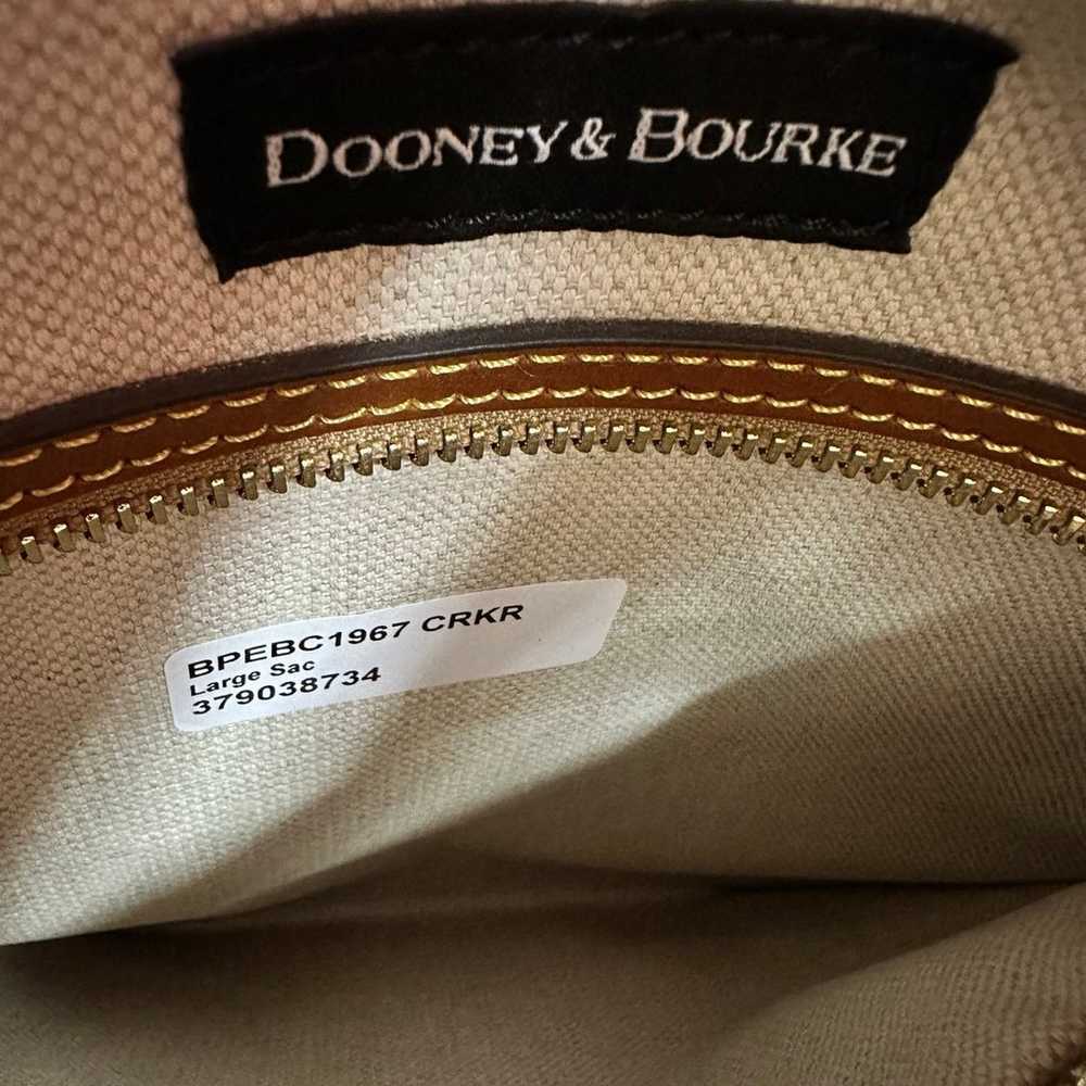 Dooney and Bourke Pebble Grain Large Sac - image 10