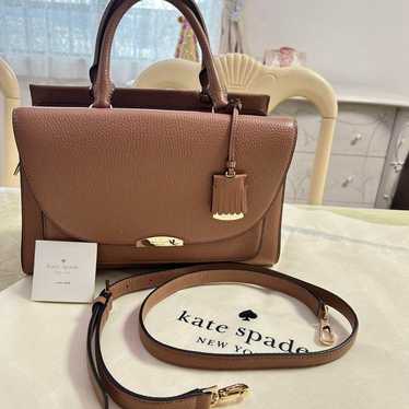 Kate Spade tote bag in excellent condition.