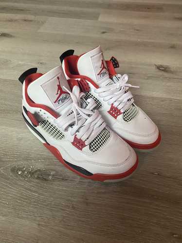 Jordan Brand × Nike Air Jordan 4 fire red