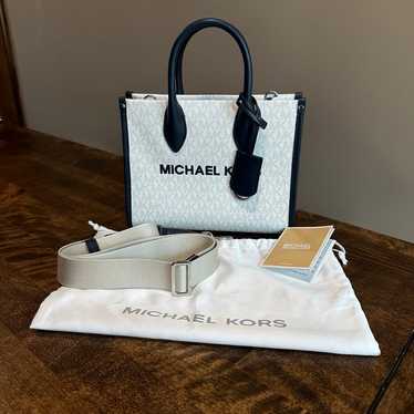 NWOT Michael Kors Mirella Small Crossbody Bag